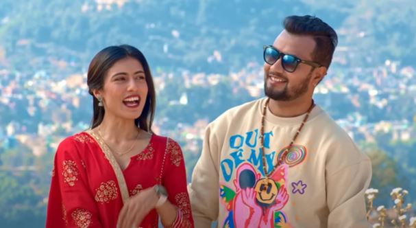 कृष्ण समिपको  ‘सलल काली गङ्गा’ बोलको गीत बजारमा (भिडियो) 